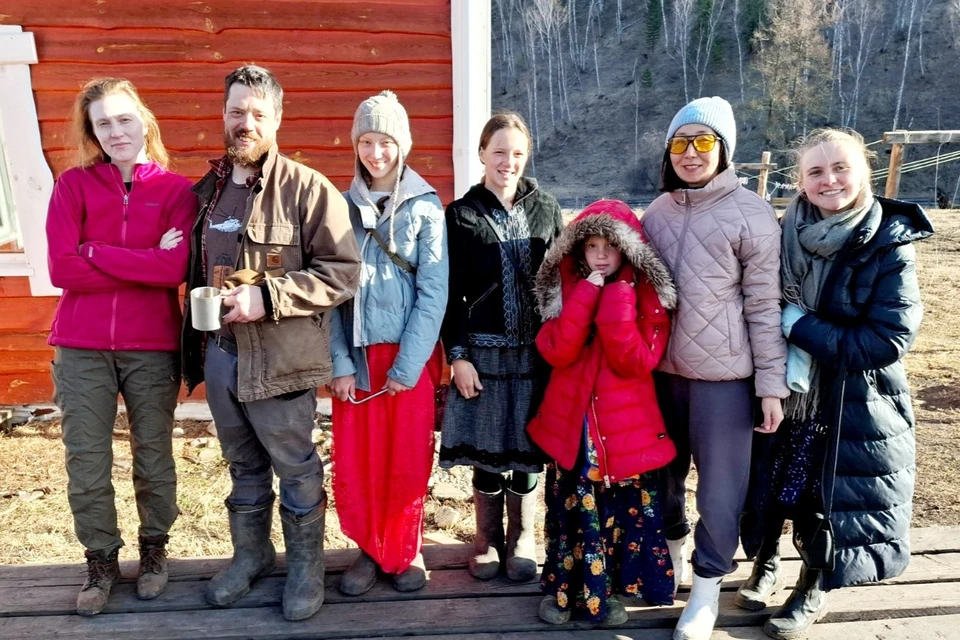 Американец Джастас Уолкер живет на Алтае уже почти 10 лет. Фото: Айару Учайкина