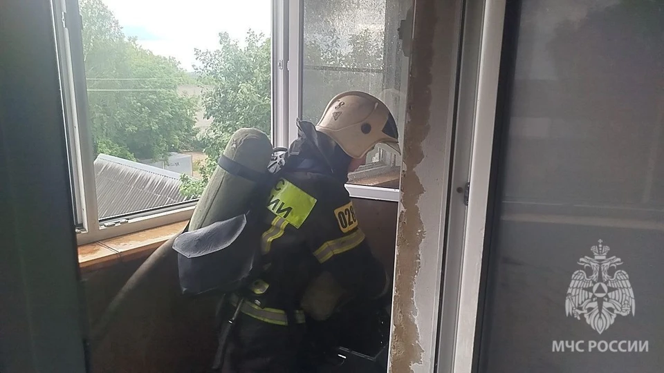 Неисправный компьютер устроил пожар.
