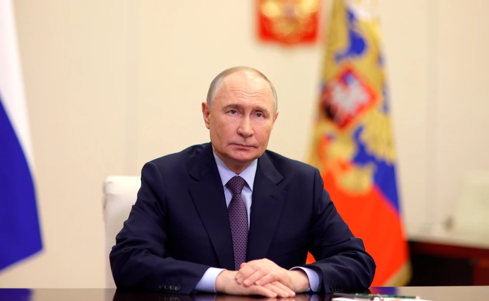 Путин и герои СВО троекратно крикнули ура в честь бойцов на передовой
