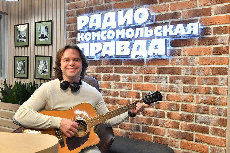 Звезда «Универа» Гогунский на фоне скандала из-за высказываний о женщинах создал музыкальную группу