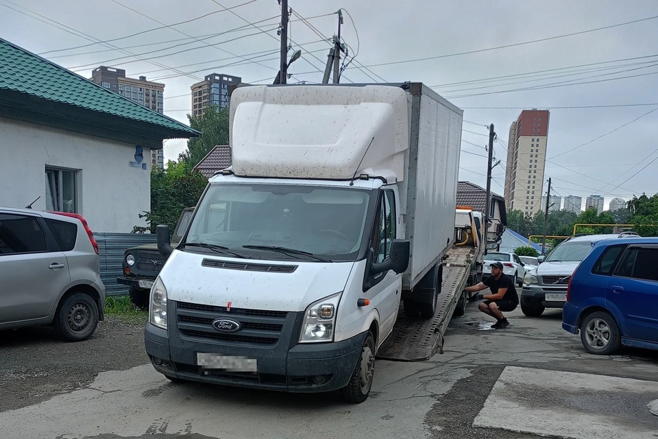У новосибирца арестовали грузовую машину за долг в более чем 1,8 млн рублей. Фото: ГУФССП России по Новосибирской области