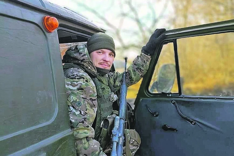 «Дети-актеры рыдали, когда я уходил на фронт. Теперь спасают меня»: Ветеран СВО рассказал о творчестве, исцеляющем все болезни