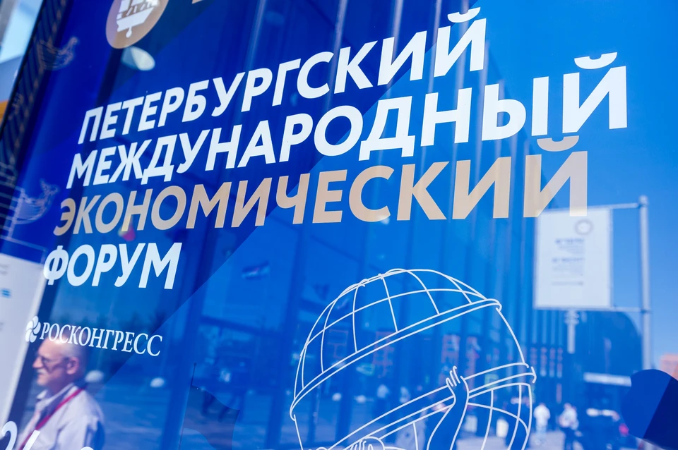 В работе - 795 проектов в разных сферах.