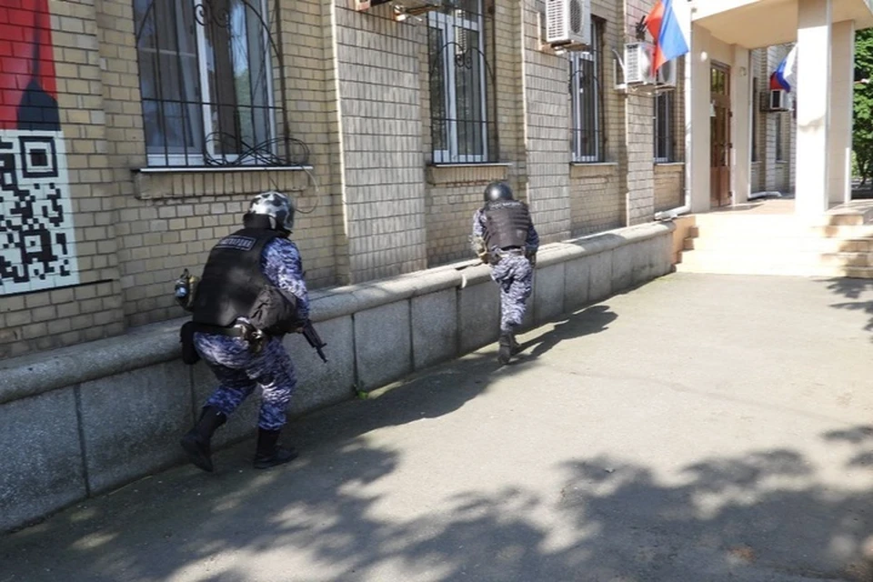 Учения с освобождением заложников прошли в регионе 18 июня. Фото: управление ФСБ России по Херсонской области