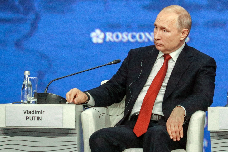 Путин: Джонсон отговорил Киев от переговоров с РФ с подачи Байдена