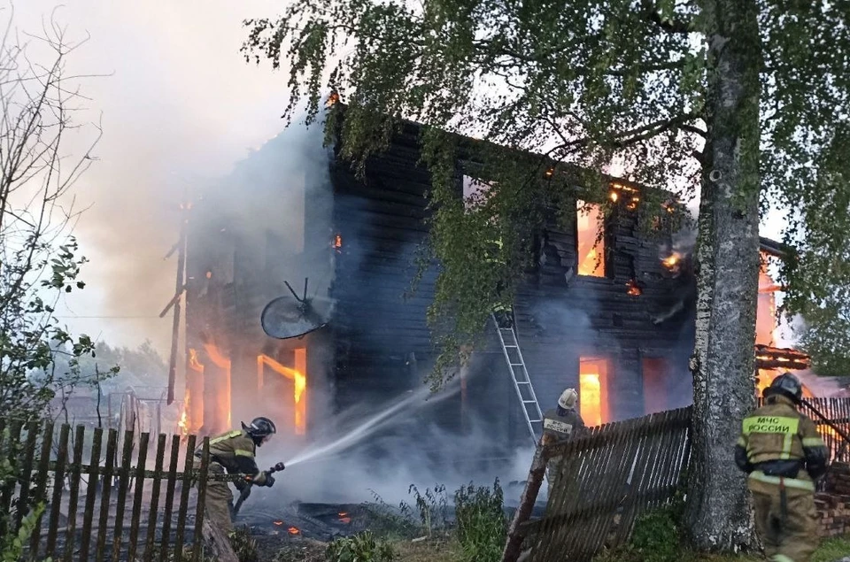 Погорельцы размещены у родственников и знакомых. Фото: пресс-служба МЧС по Кировской области