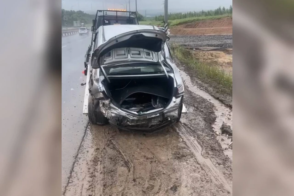 Иномарка опрокинулась на трассе Р-158 в Нижегородской области. Фото: пресс-служба УГИБДД по Нижегородской области.