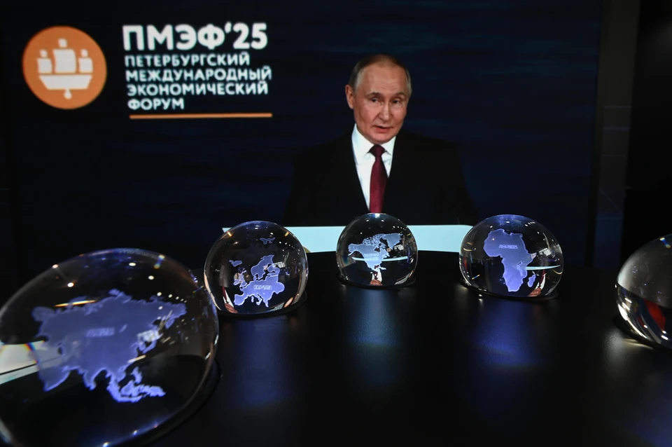 Уверенность Владимира Путина на ПМЭФ вызвала бурную реакцию в Польше