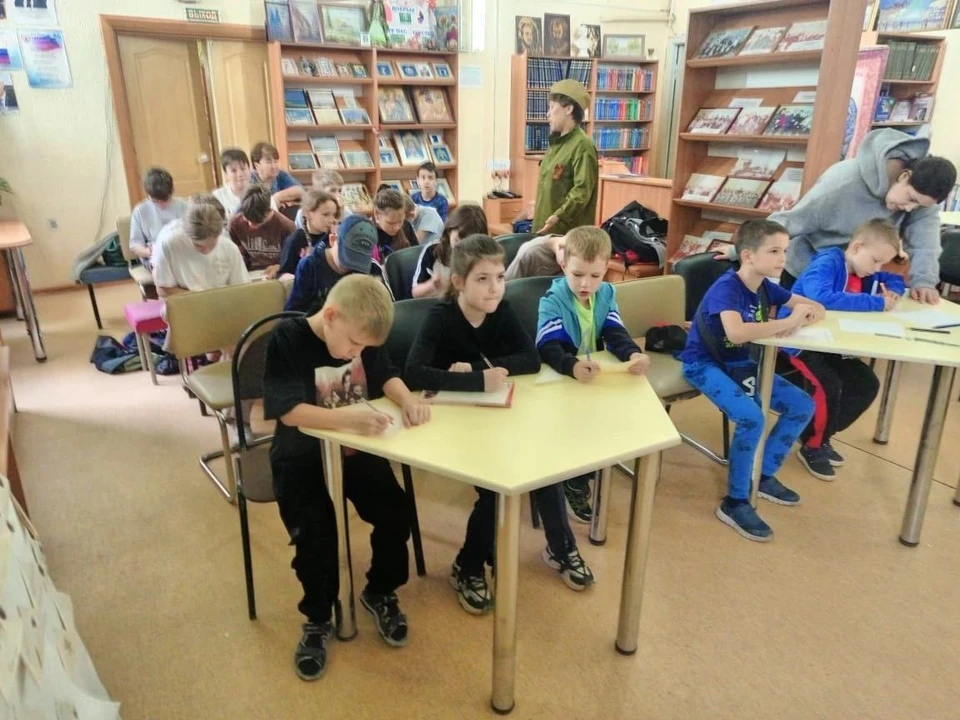 "Женское движение ЕР"