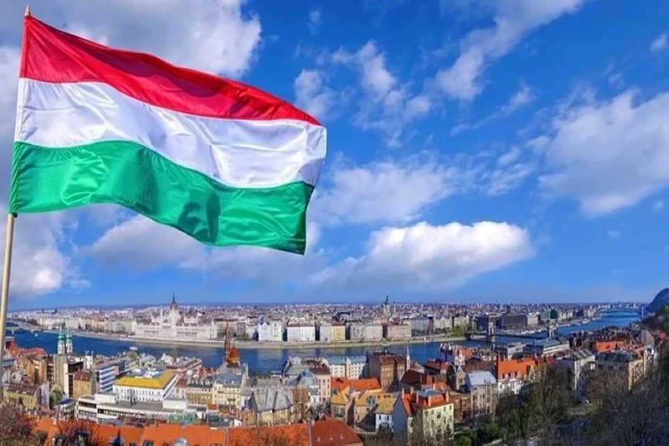 Депортированный из Венгрии украинский шпион внезапно захотел сменить родину: он попросился в Россию