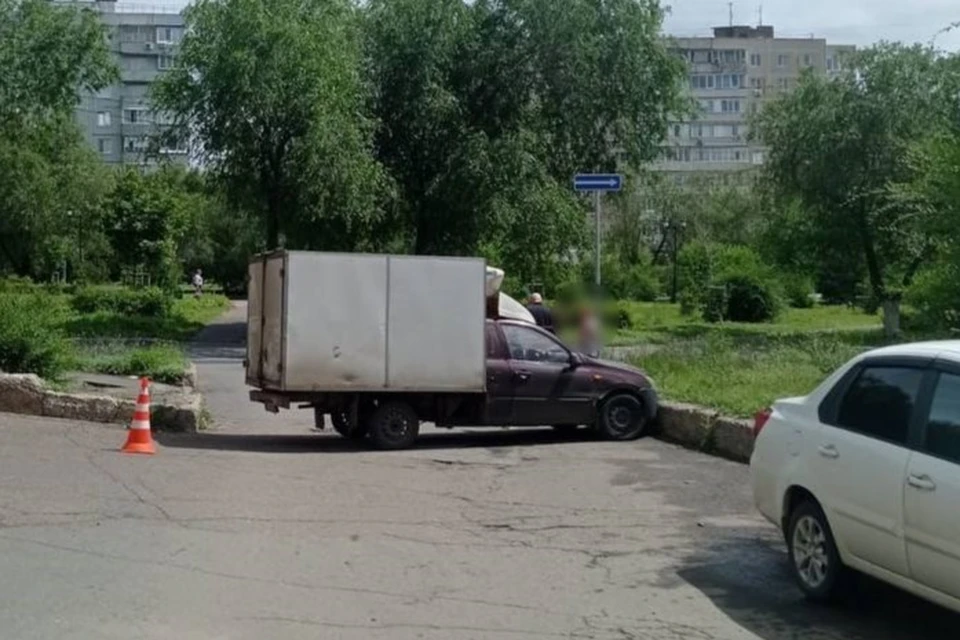 Пенсионерку доставили в больницу. Проводится проверка.