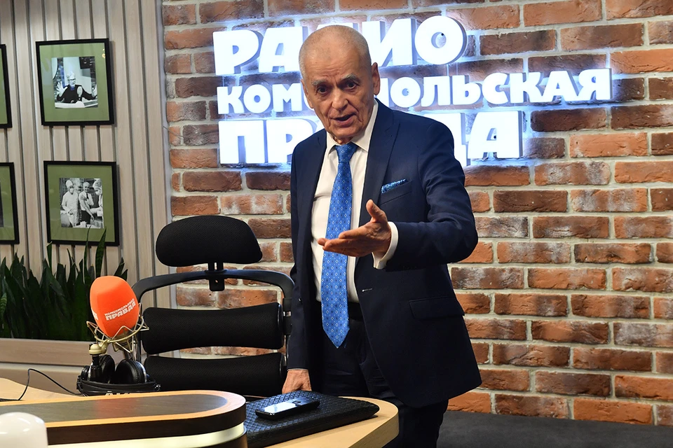 Академик РАН, заместитель президента Российской академии образования Геннадий Онищенко