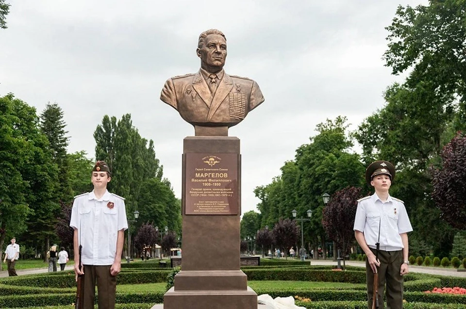 Установить памятник предложила Межрегиональная общественная организация «Союз десантников России». Фото: соцсети главы города.