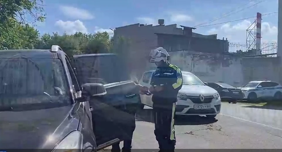 Тверские автоинспекторы приехали в Кашин и Калязин. Фото: пресс-служба Госавтоинспекции по Тверской области
