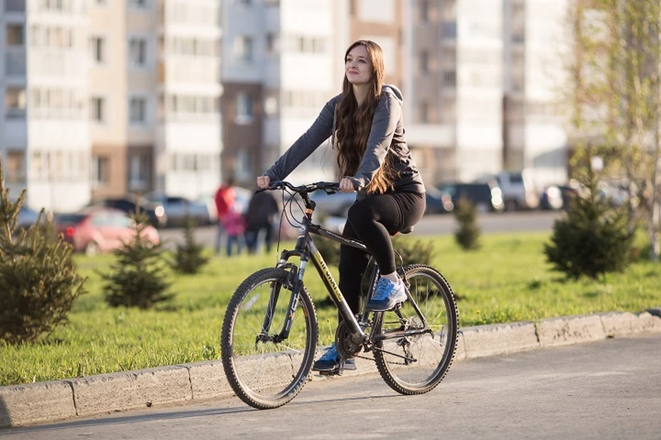 Лето - отличная пора для велопрогулок по родному городу и его окрестностям.