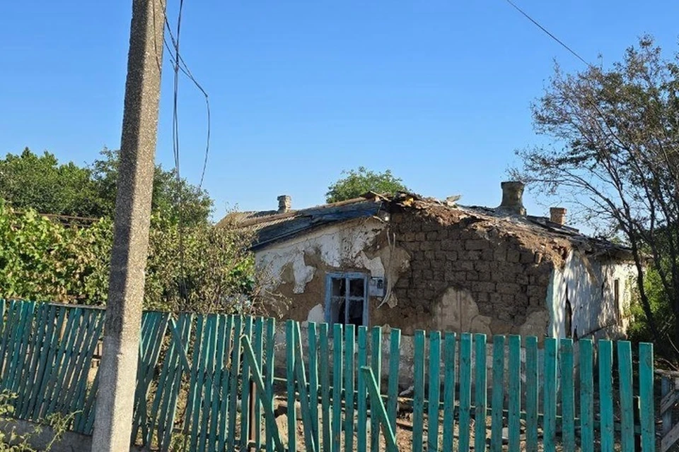 Многочисленные разрушения вызвали обстрелы ВСУ в регионе за 4 июля. Фото: тг-канал Владимира Сальдо