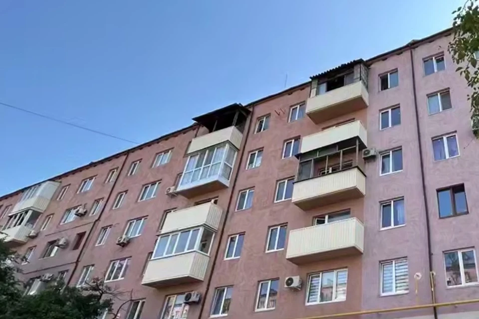 В Мариуполе на улице Варганова строители из Башкортостана восстановили дом. Фото: РКС-НР