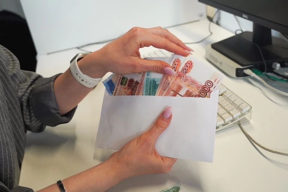 В Ангарске работникам социального учреждения вернули долг по зарплате