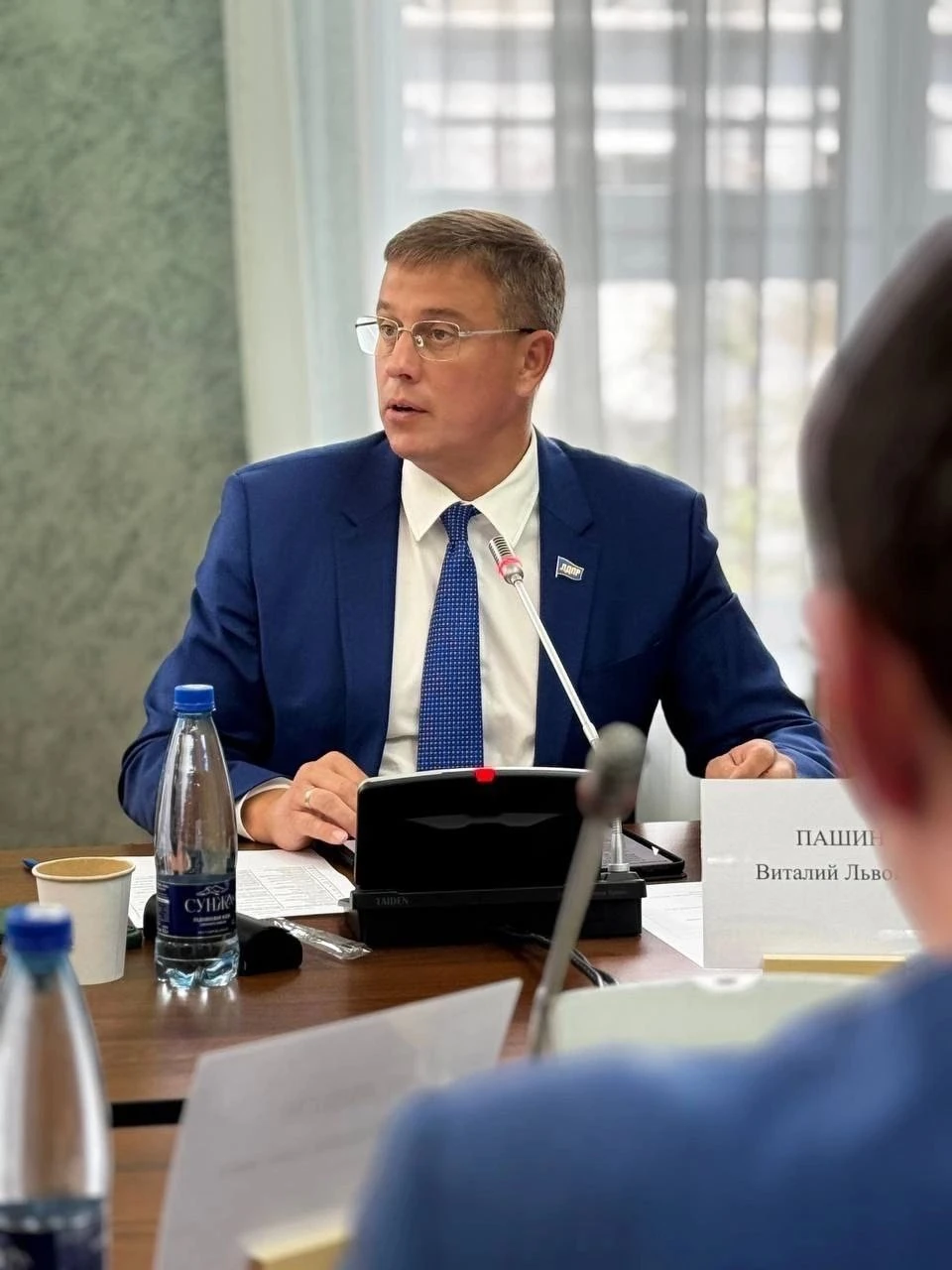 По запросу депутата Заксобрания, координатора челябинского отделения ЛДПР городские власти провели проверку и оштрафовали перевозчика автобусного маршрута №51 за срывы расписания. Фото: из личного архива Виталия Пашина