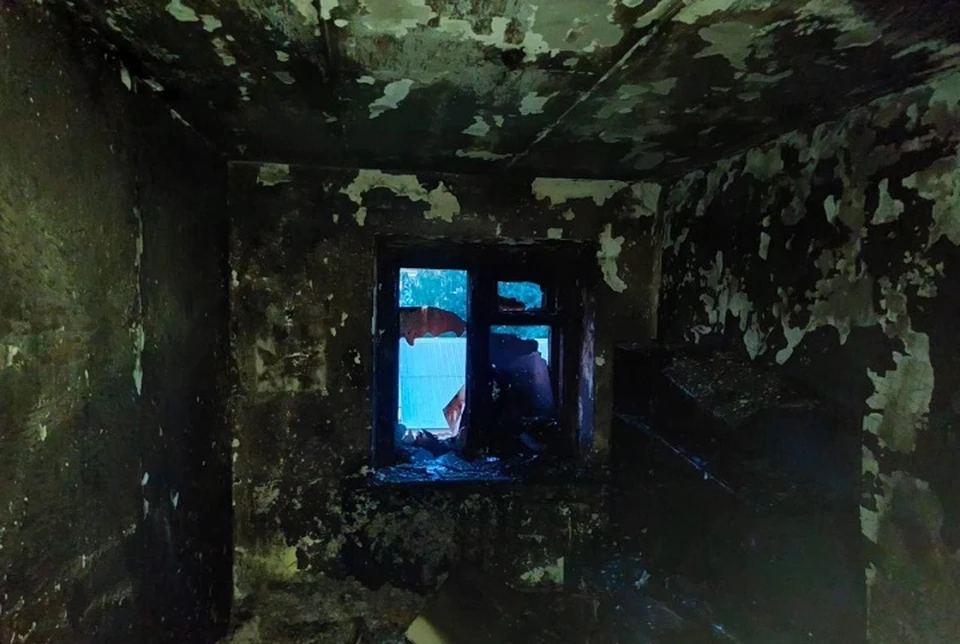 В огне погиб хозяин комнаты. Фото: Государственный пожарный надзор Нижний Тагил