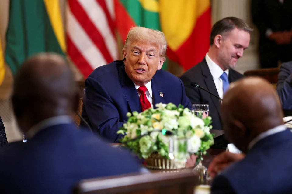 Американист Дудаков: Трамп объявит 14 июля о введении мягких санкций против РФ