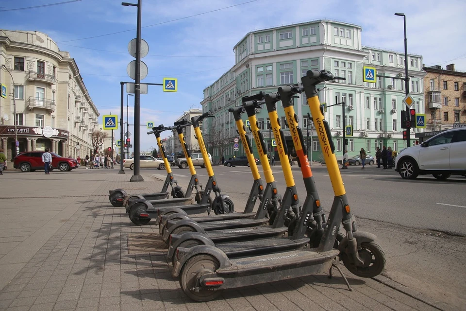 В Красноярске на электросамокатах появились номерные знаки