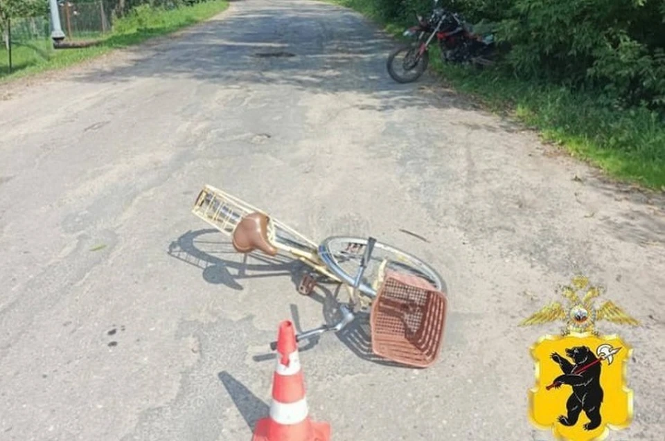 В Ростовском районе в ДТП пострадала женщина.