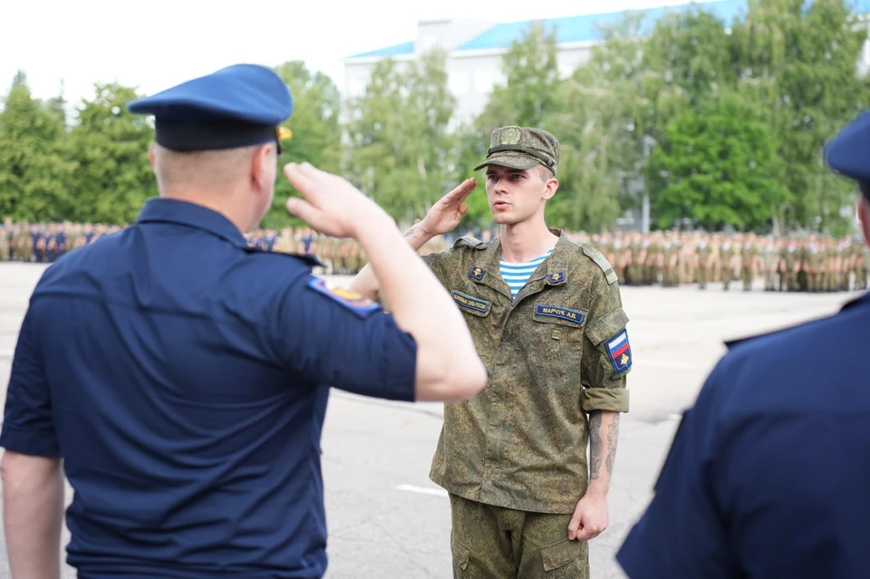 Молодые люди из Ульяновска отправлены в различные роды войск. ФОТО: администрация Ульяновска