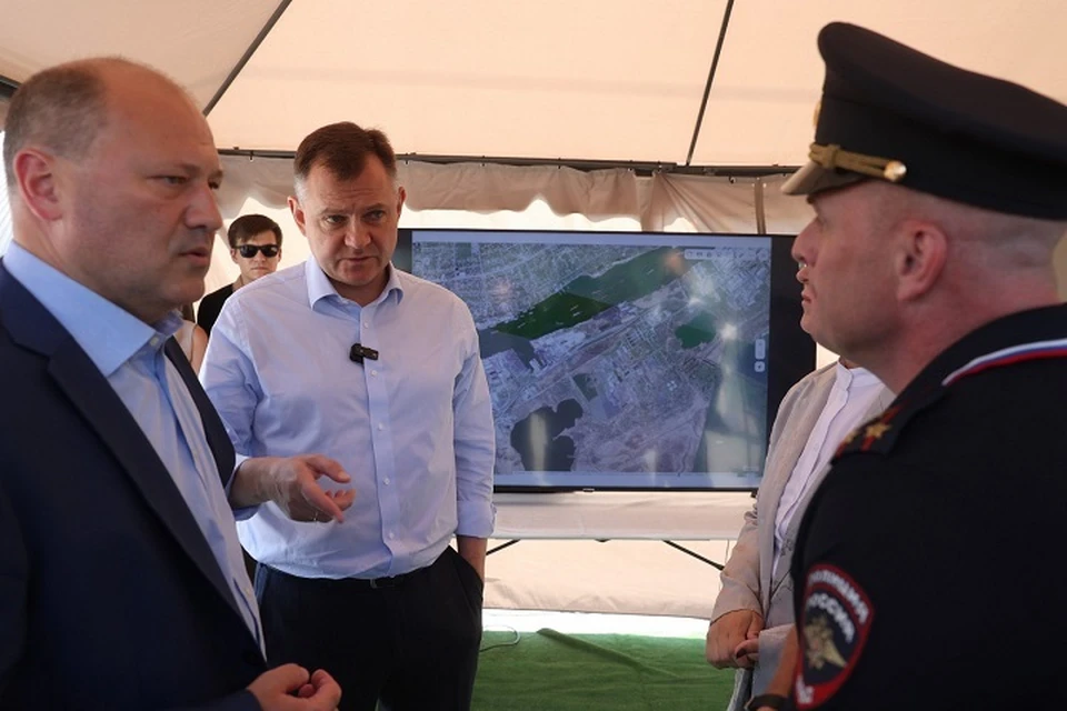 Глава региона Юрий Слюсарь побывал в левобережной промзоне донской столицы и оценил проект. Фото: сайт правительства Ростовской области