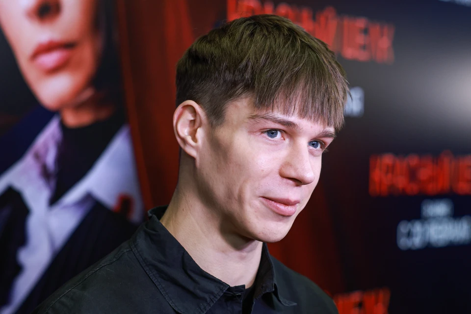 По словам артиста, его «срочка» проходит хорошо. Фото: Александр Щербак/ТАСС.