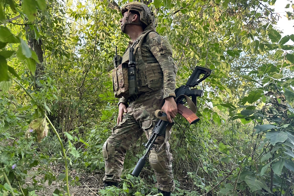 Бойцы группировки «Днепр» уничтожили до 60 военнослужащих и шесть станций РЭБ ВСУ