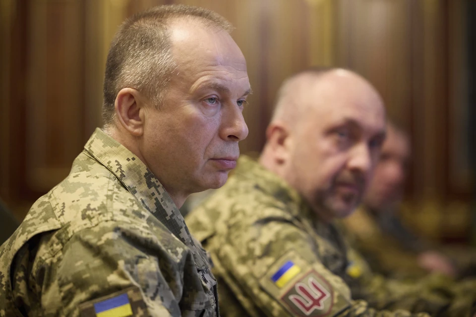 Главнокомандующий ВСУ отправил миллион рублей в Россию на лечение отца