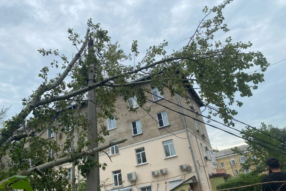 После прошедшего ливня городу, мягко говоря, не сладко