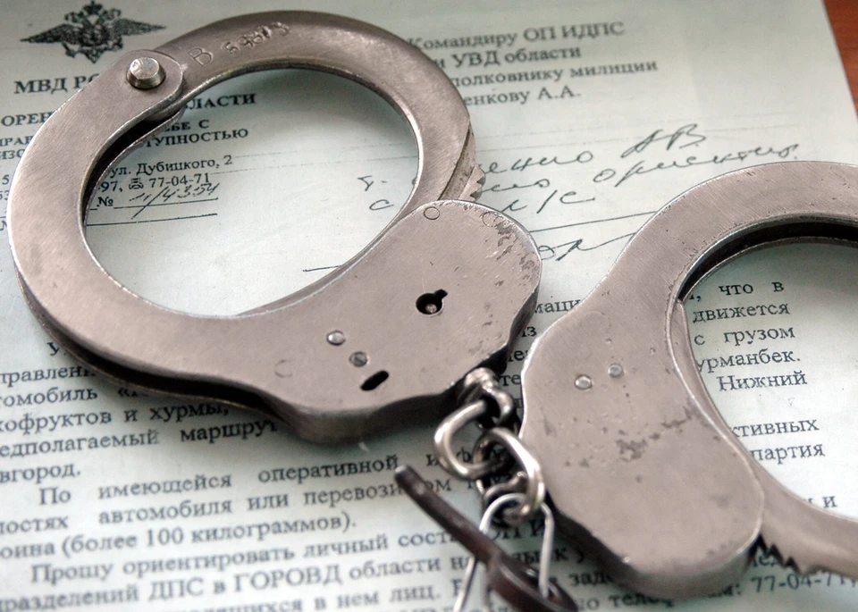 В течение 4 лет фигурант систематически совершал насильственные действия сексуального характера в отношении девочки
