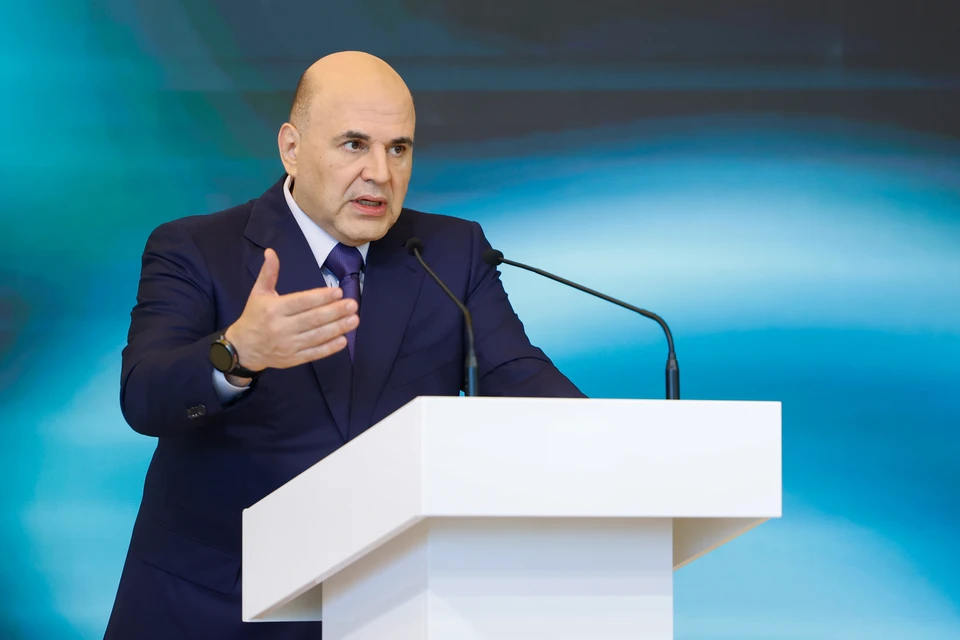 Премьер-министр РФ Михаил Мишустин во время пленарного заседания на Международной экологической конференции на территории всесезонного курорта "Манжерок". Фото: Дмитрий Астахов/POOL/ТАСС