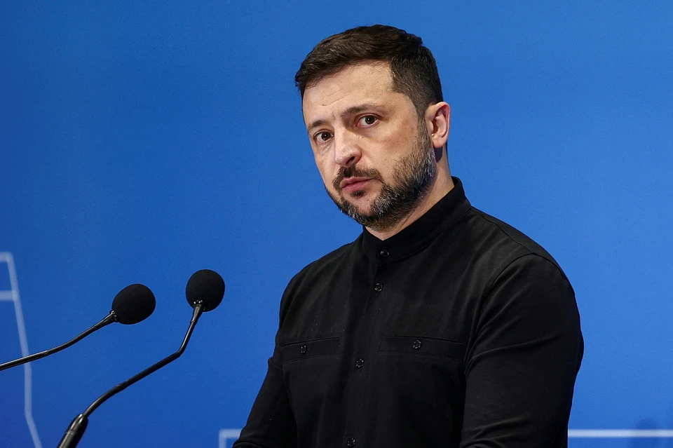 Зеленский своим предательством расколол фракцию «Слуг народа» в Раде