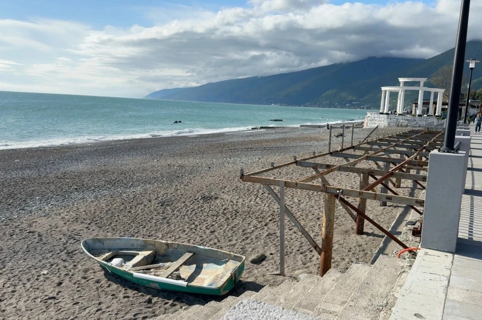 Мужчина пробыл под водой слишком долго.
