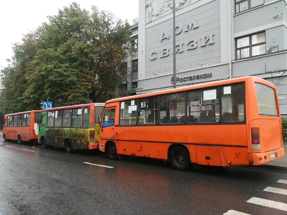 Нарушения выявили в работе двух популярных автобусов в Нижнем Новгороде.