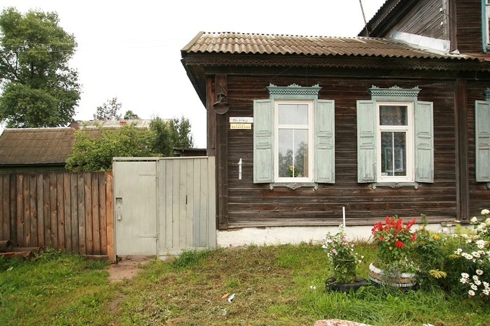 В хуторе под Ростовом сгорел дом многодетной семьи.Фото: Дуэль Алексей.