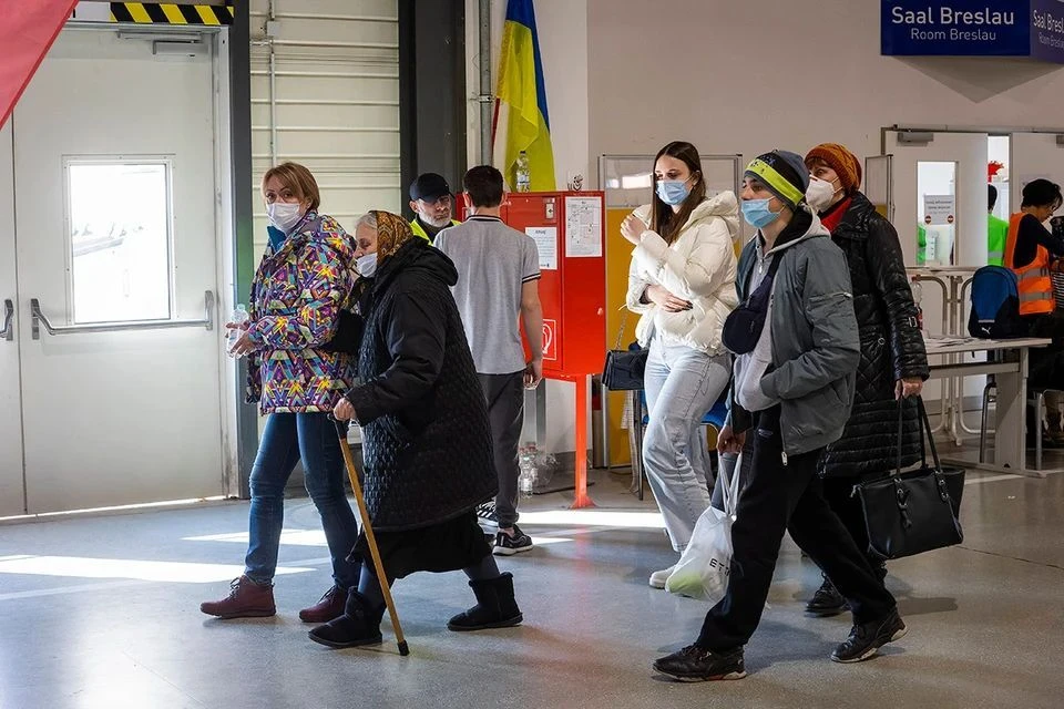 На Западе хотят отменить все пособия для украинцев: одна страна больше не будет домом для беженцев