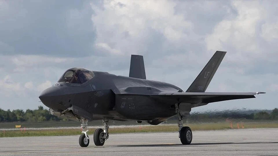 Швейцария вслед за Испанией хочет отказаться от самолетов F-35 из-за пошлин США