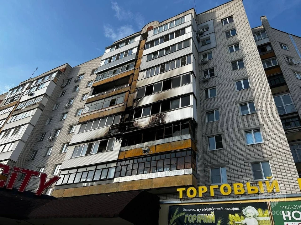 Квартира загорелась в многоэтажке улице Петрищева в Дзержинске.