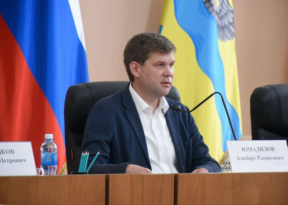В планах Юмадилова - оживить центр, то есть привлечь бизнес, благоустроить территорию, создать пешеходный трафик.