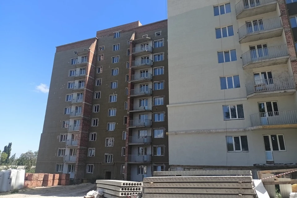 В Донецке близится к завершению возведение девятиэтажного жилого комплекса. Фото: Минстрой ДНР