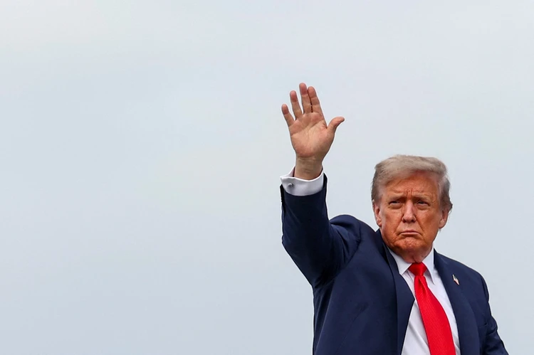 Трамп спешит заключить мир на Украине, Зеленский и Европа мешают ему стать лауреатом Нобелевской премии: Последние новости о ситуации вокруг Украины на 17 августа