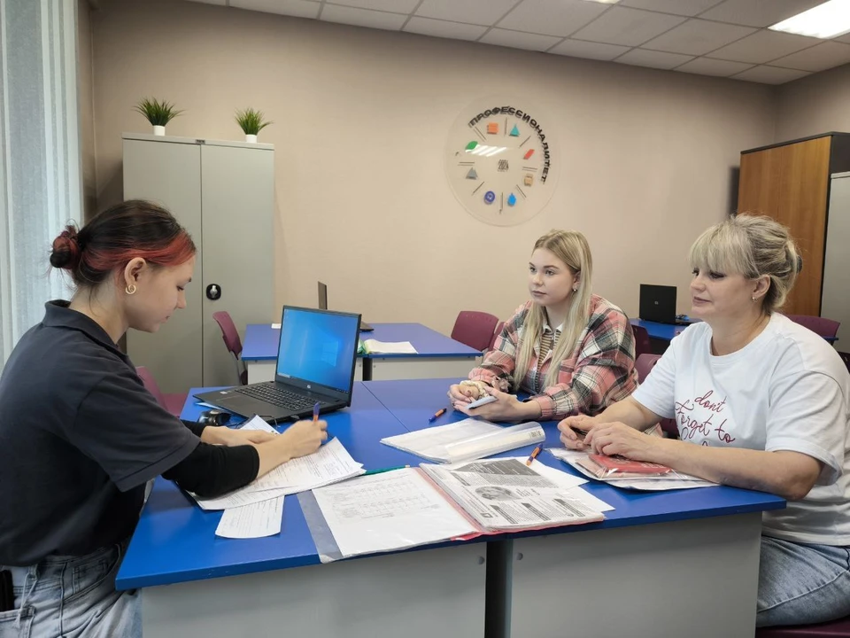 Более 58 тысяч заявлений подали абитуриенты в колледжи и техникумы Кузбасса.