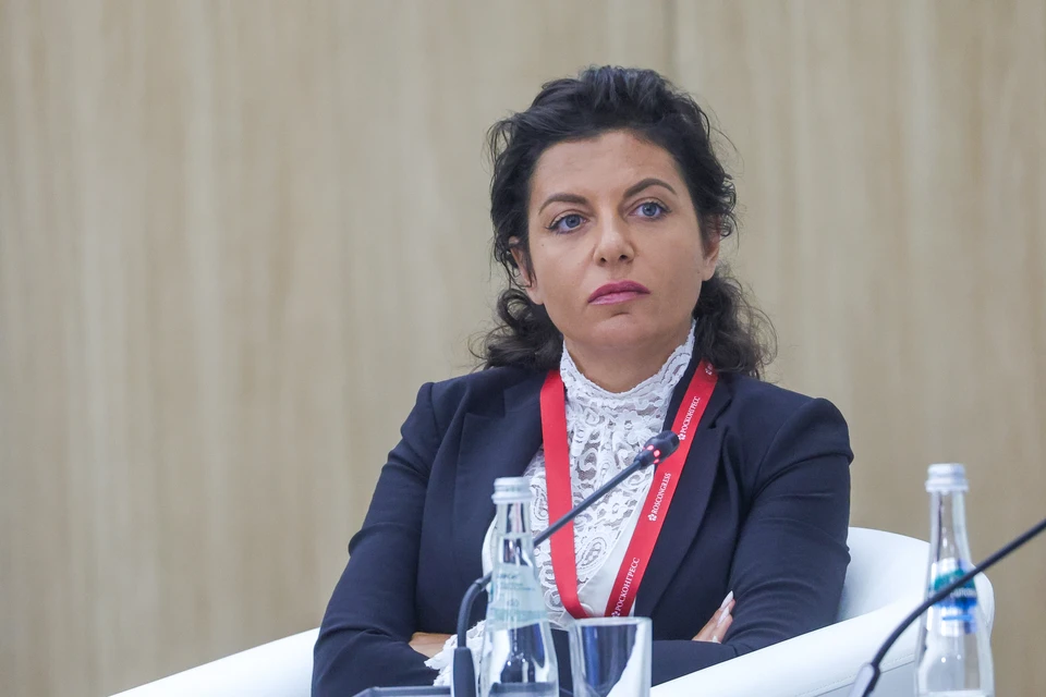 Симоньян прокомментировала слова Макрона о том, что РФ является хищником