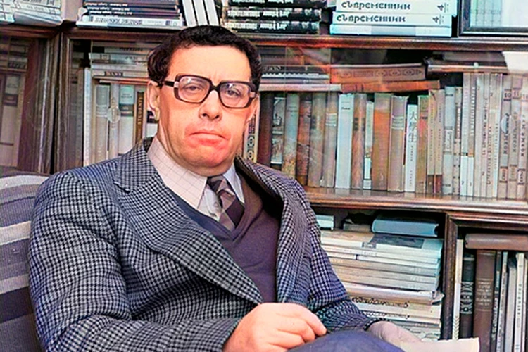 Сталин спросил про «Студентов»: «А книга хорошая?»