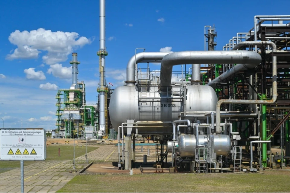 В Словакии сообщили о возобновлении поставки нефти по «Дружбе» после атаки ВСУ