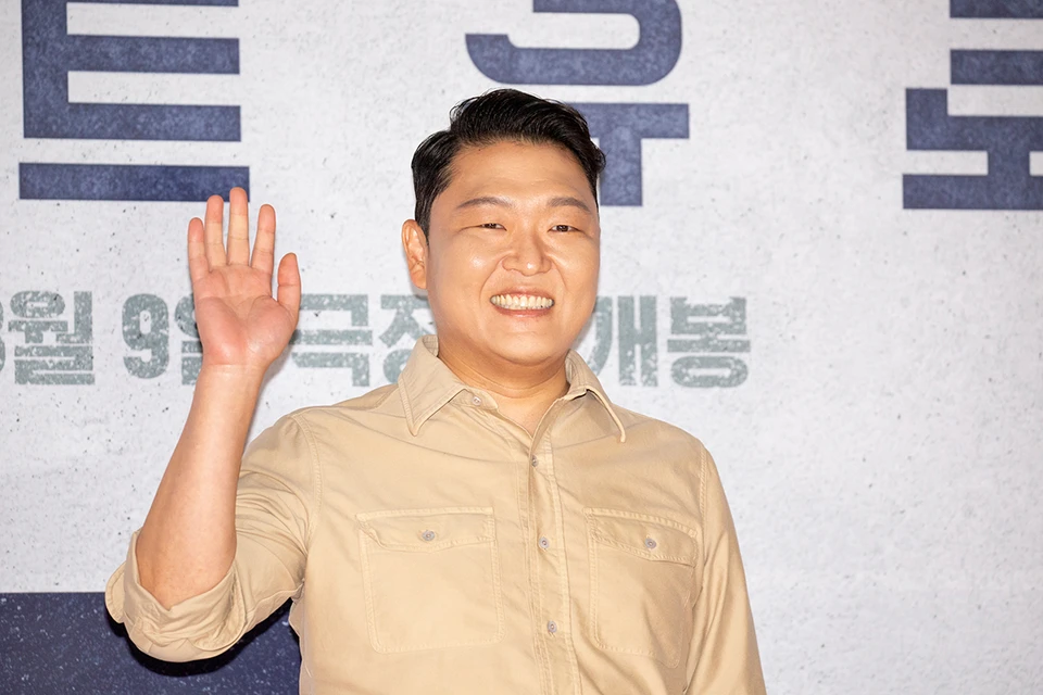 Исполнитель Gangnam Style рэпер Psy оказался в тюрьме по жалобе близких